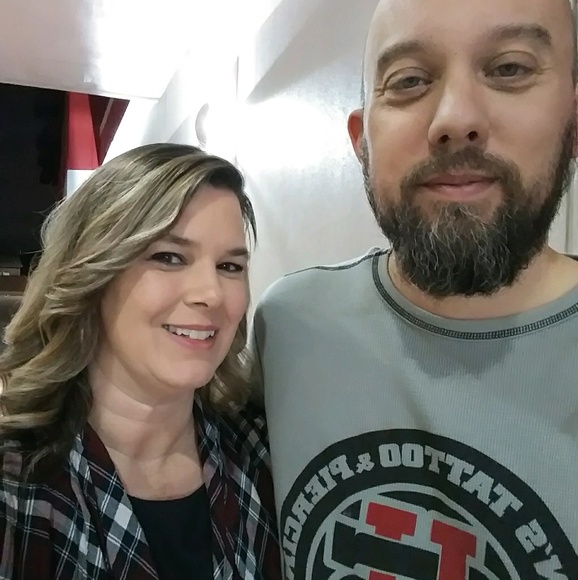 Meet your Posher, Tricia - Picture 1 of 1